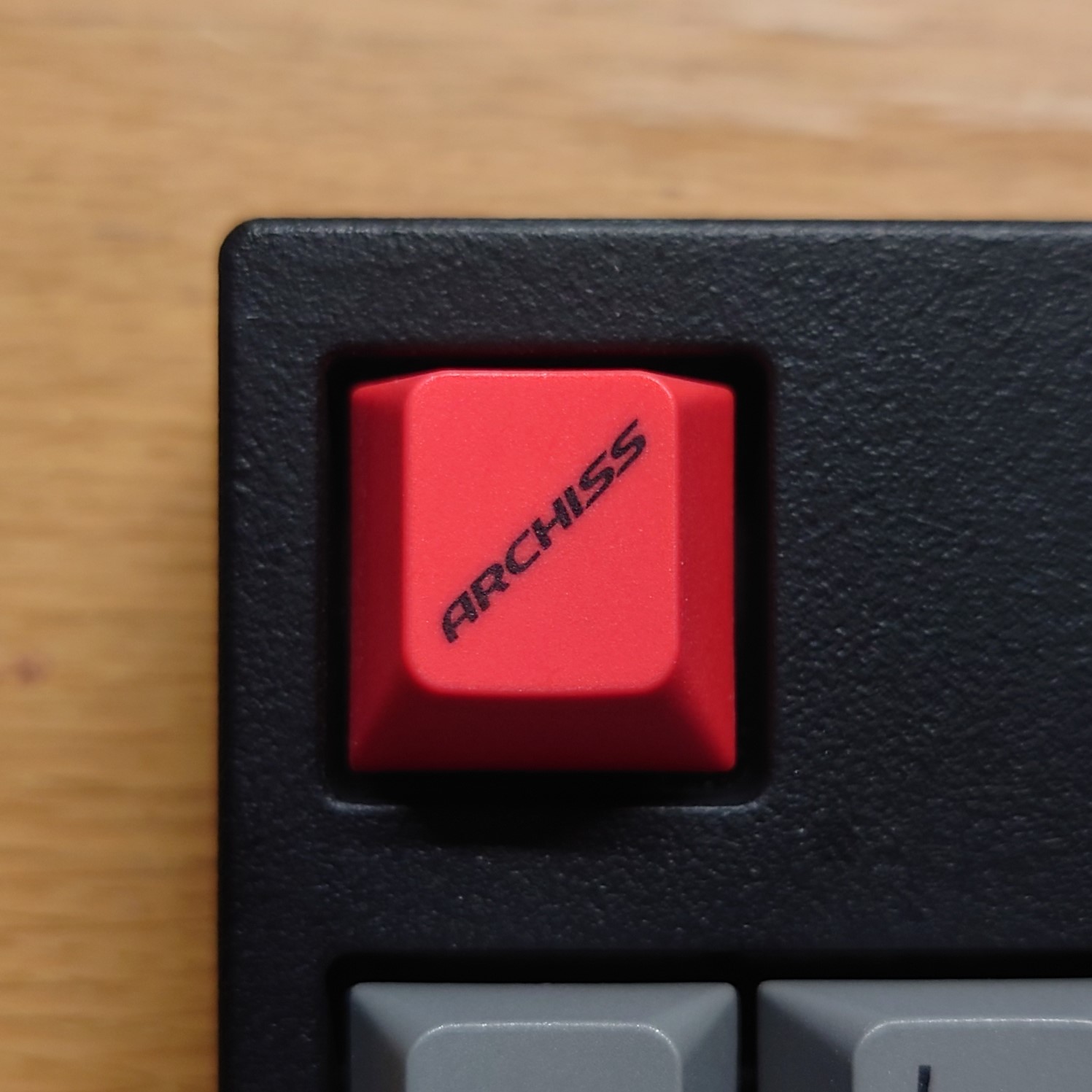 ARCHISS Maestro 2S メカニカルキーボード 赤軸 日本語配列 Maestro 2S（日本語配列）- メカニカルキーボード - ARCHISS